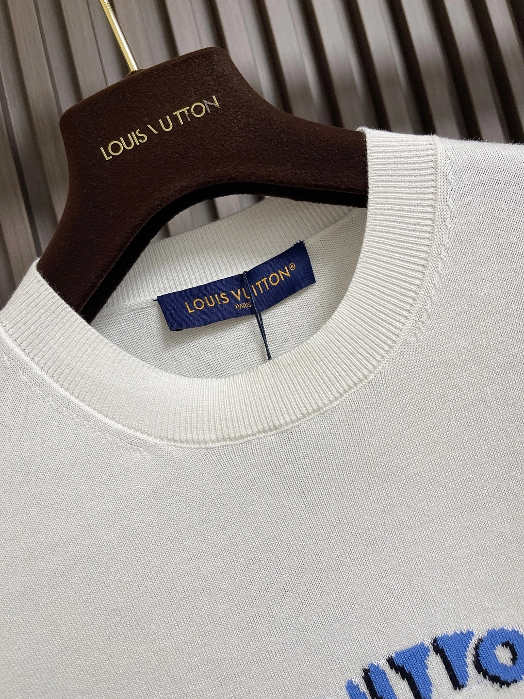 wg.luxury- 8V nigo embroidery item:E-F026H0418